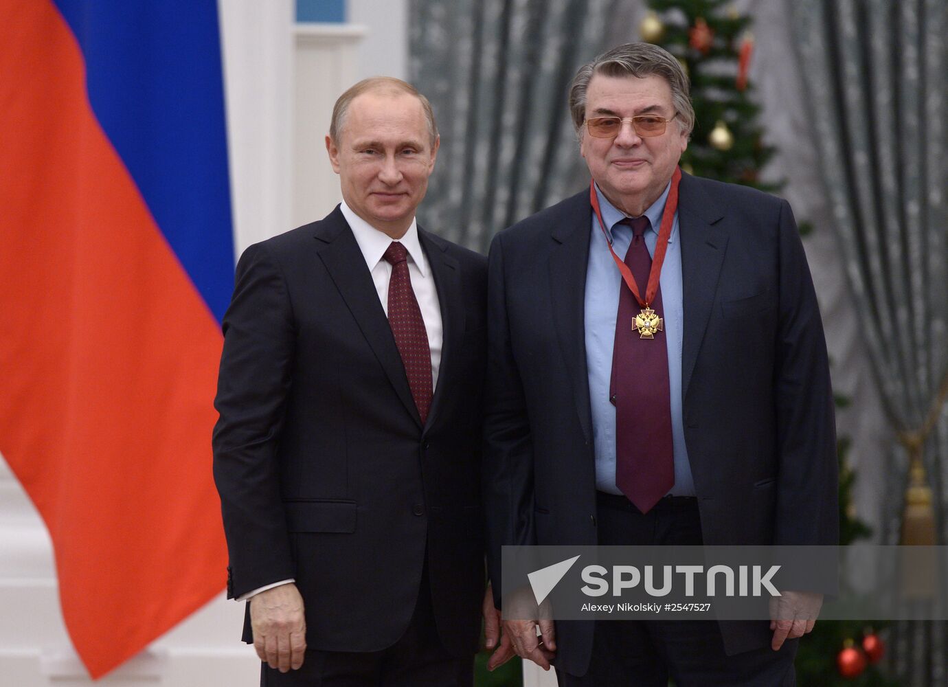 Vladimir Putin presents state awards in Kremlin