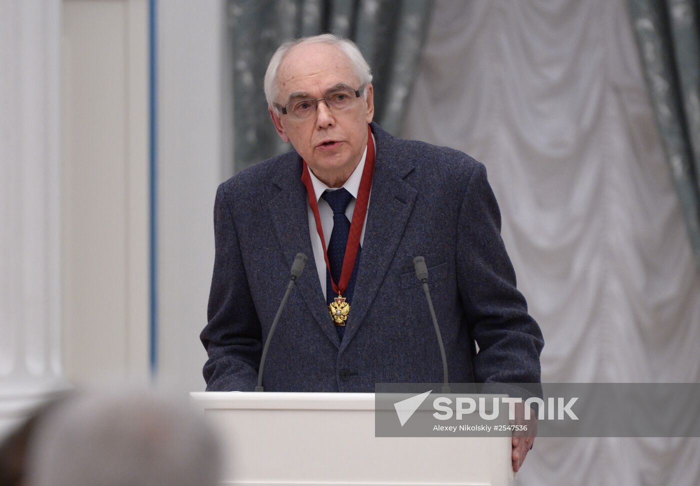 Vladimir Putin presents state awards in Kremlin