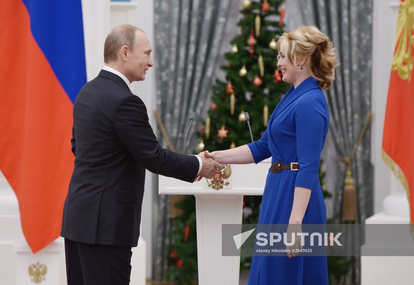 Vladimir Putin presents state awards in Kremlin