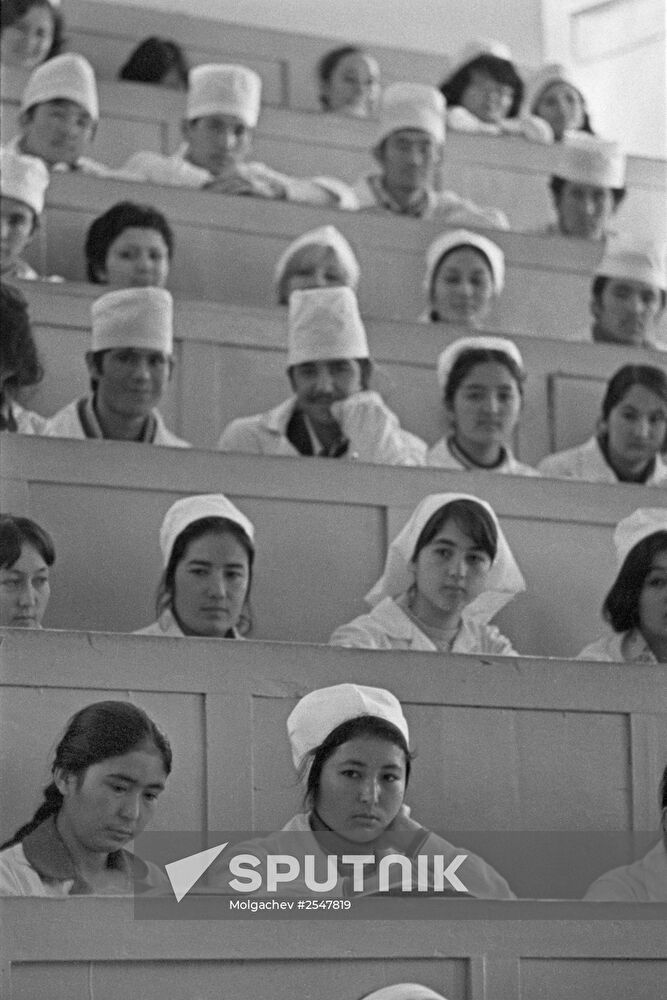 Students at Tashkent Medical Institute