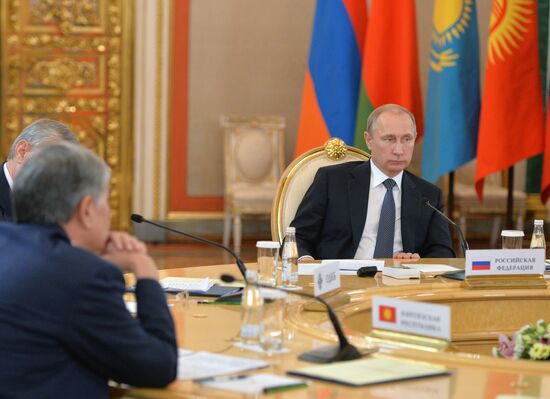Vladimir Putin attends meetings of CSTO Collective Security Council and Supreme Eurasian Economic Council