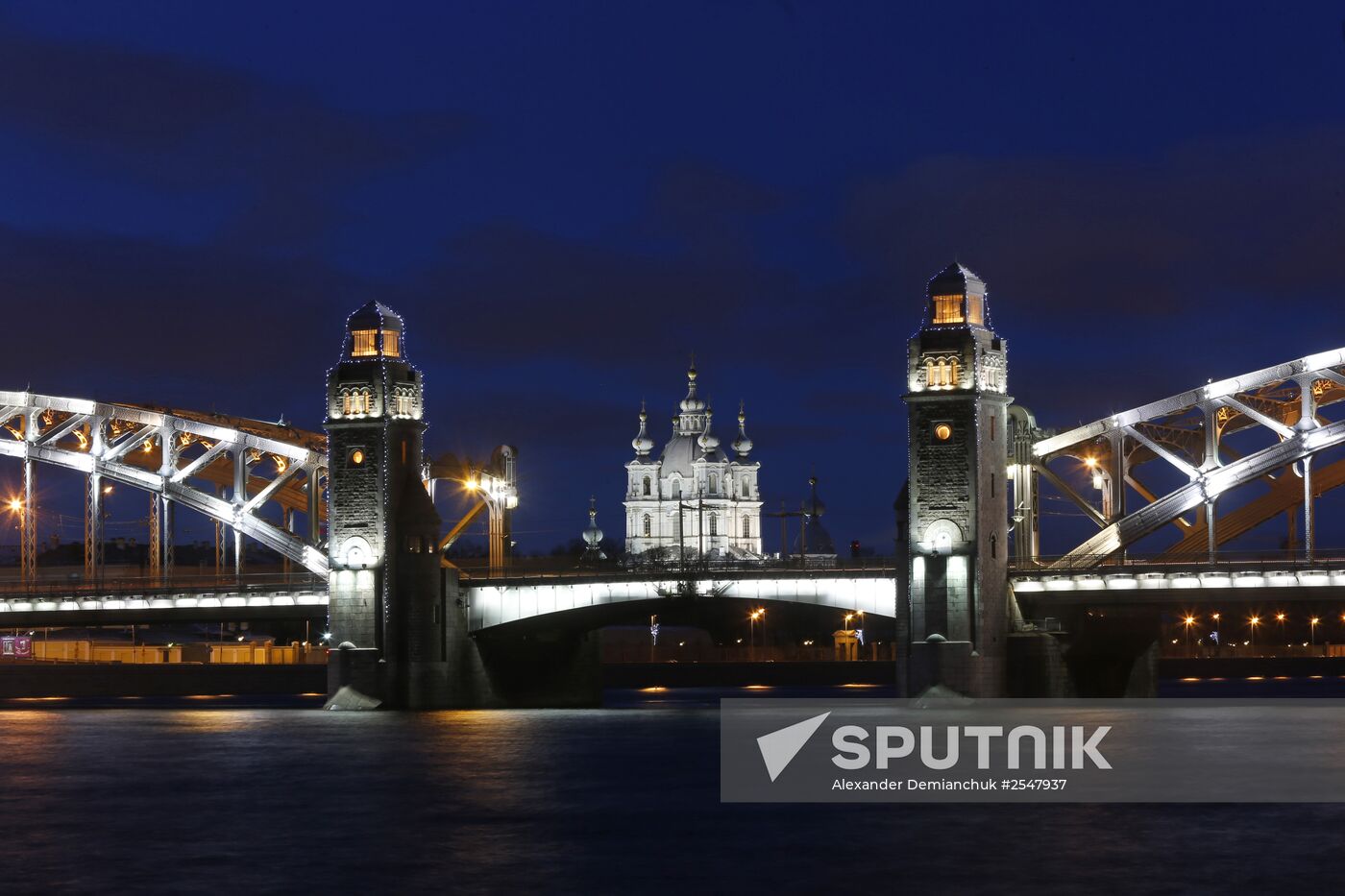 St. Petersburg on the eve of New Year