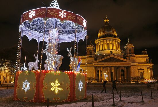 St. Petersburg on the eve of New Year