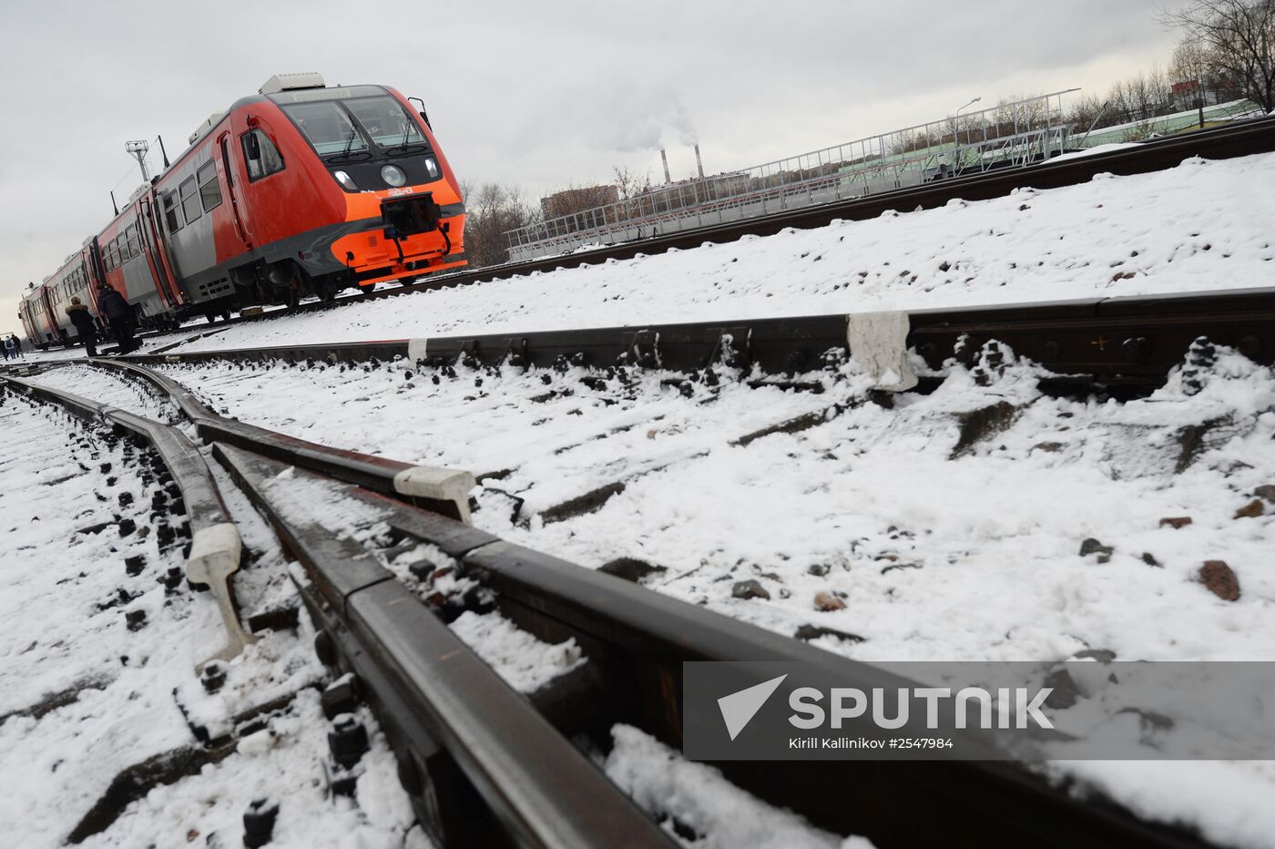 Reconstructing Moscow Railway's Small Ring