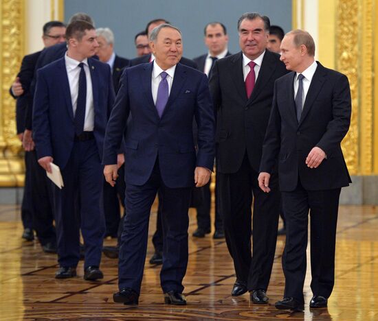 Vladimir Putin attends meetings of CSTO Collective Security Council and Supreme Eurasian Economic Council