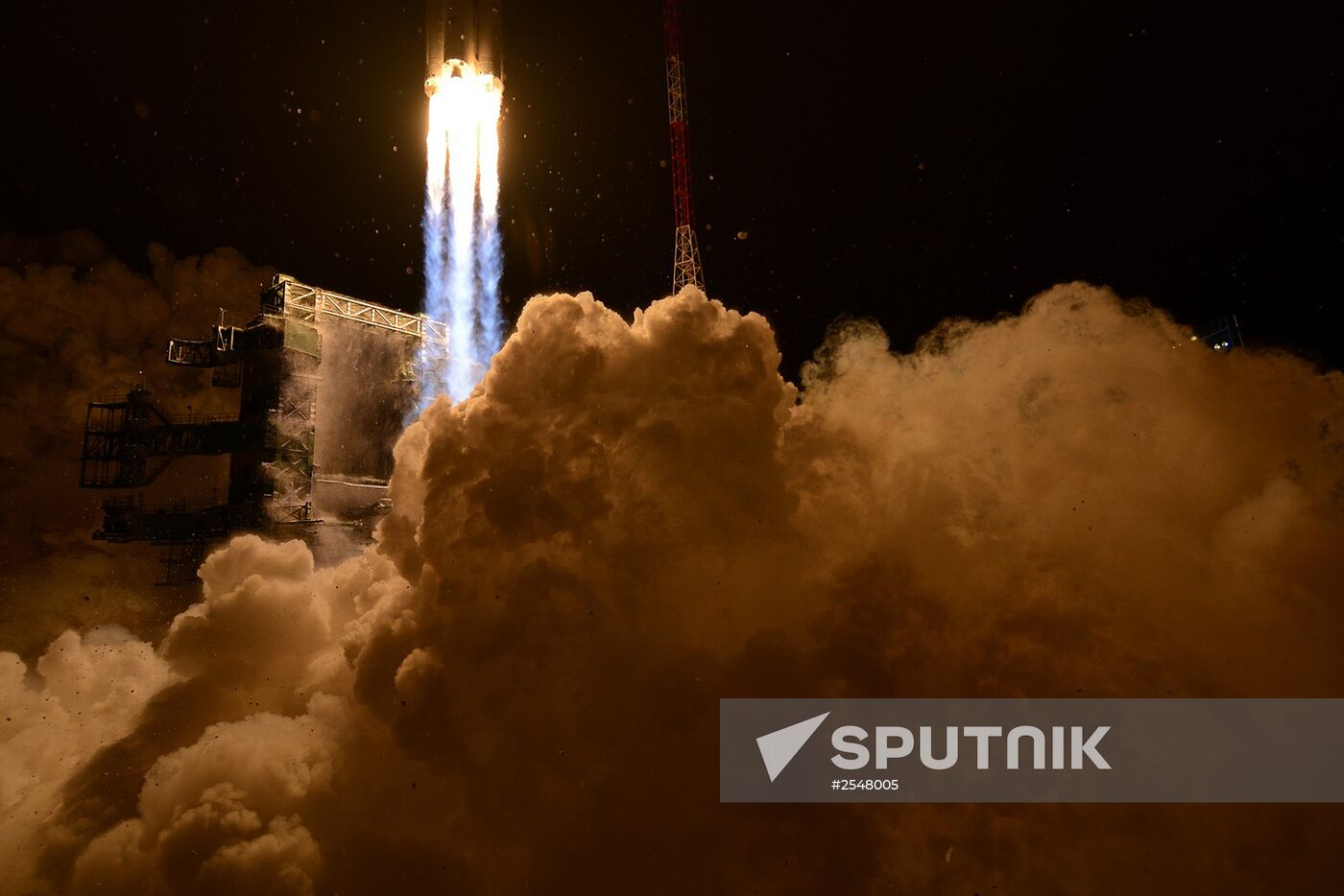 Russia’s Angara-A5 rocket launched on maiden flight
