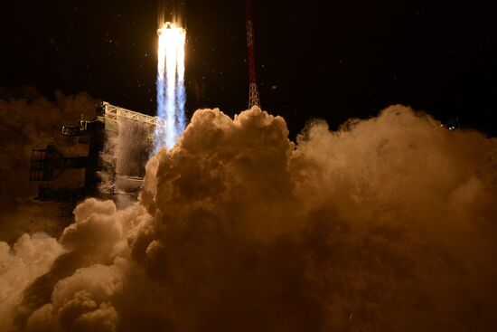Russia’s Angara-A5 rocket launched on maiden flight