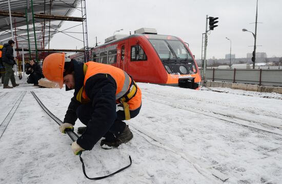 Reconstructing Moscow Railway's Small Ring