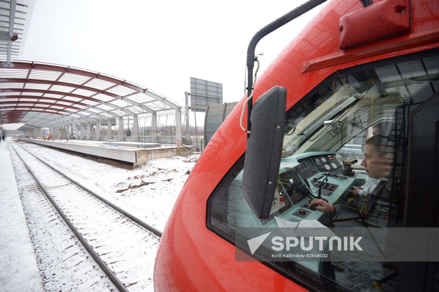 Reconstructing Moscow Railway's Small Ring