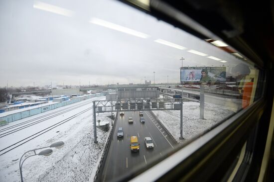 Reconstructing Moscow Railway's Small Ring