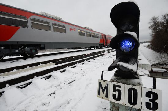 Reconstructing Moscow Railway's Small Ring