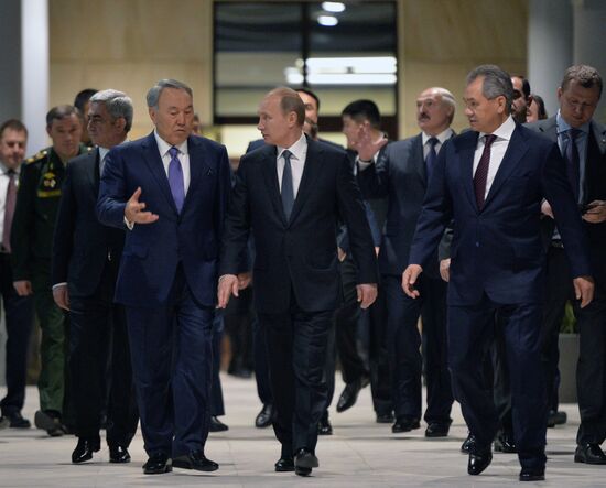 Heads of states - CSTO members visit National Defense Management Center