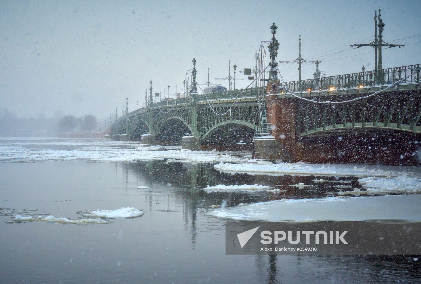 Snowfall in St. Petersburg
