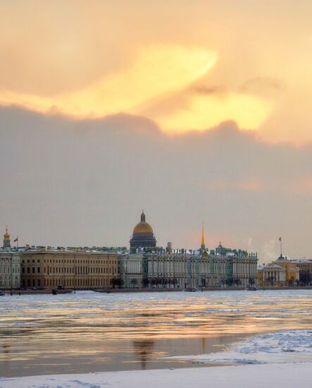 Snowfall in St. Petersburg