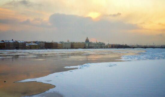 Snowfall in St. Petersburg