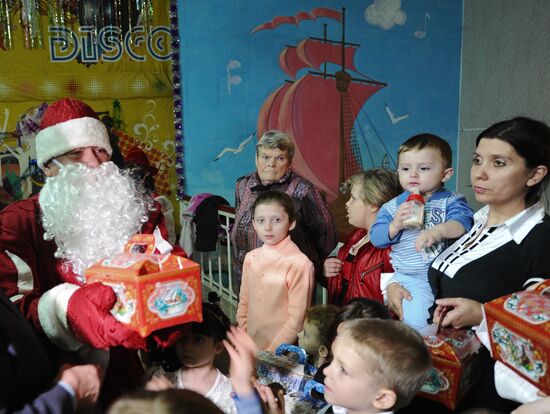 New Year party for Ukrainian refugee children in Rostov Region