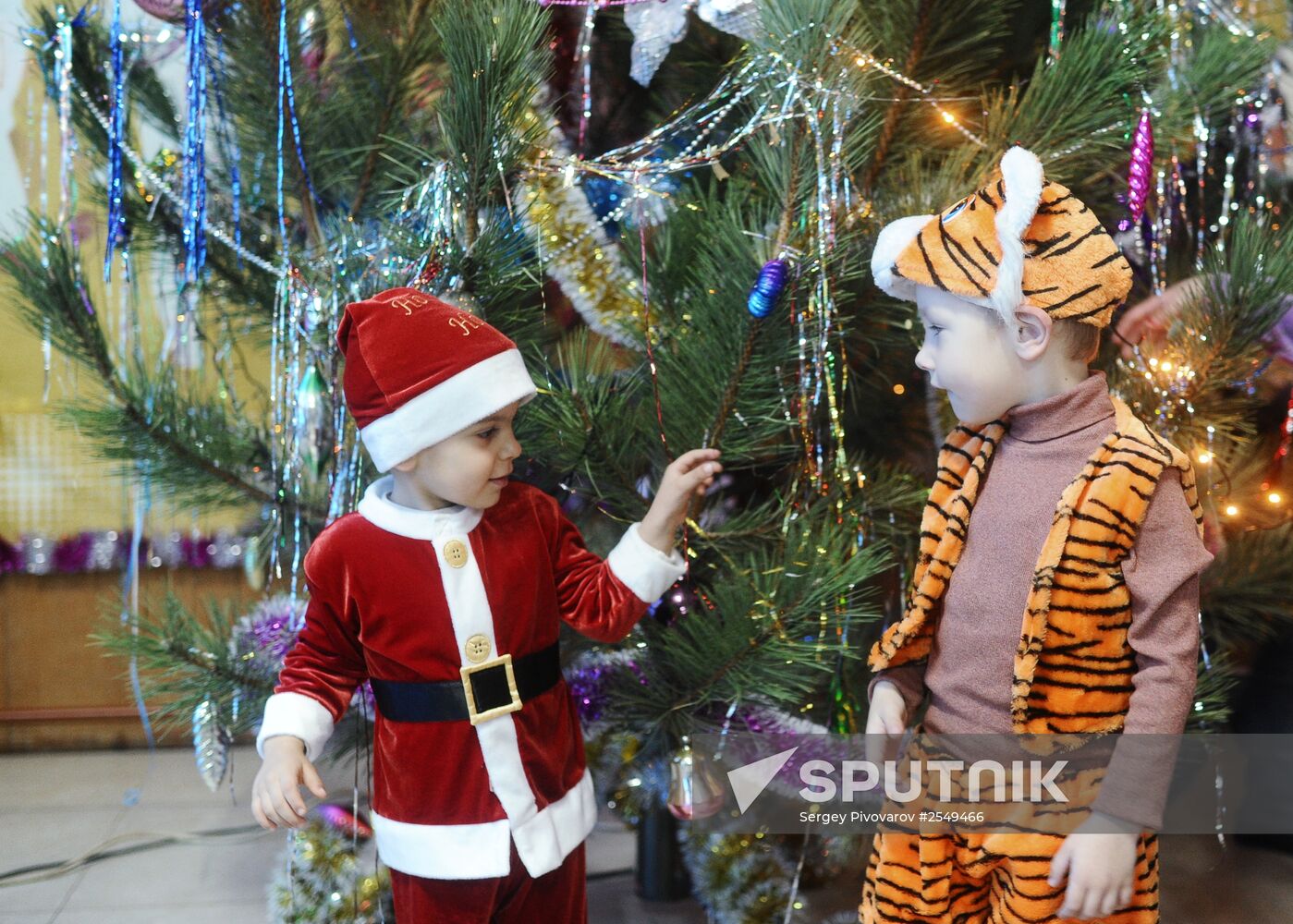 New Year party for Ukrainian refugee children in Rostov Region