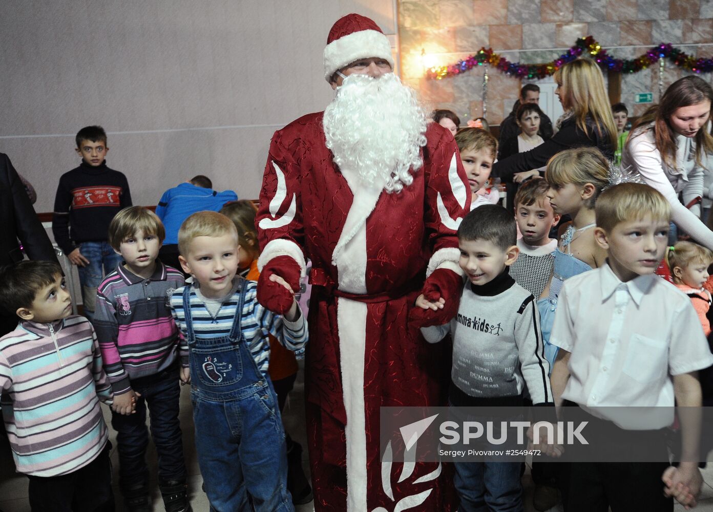New Year party for Ukrainian refugee children in Rostov Region