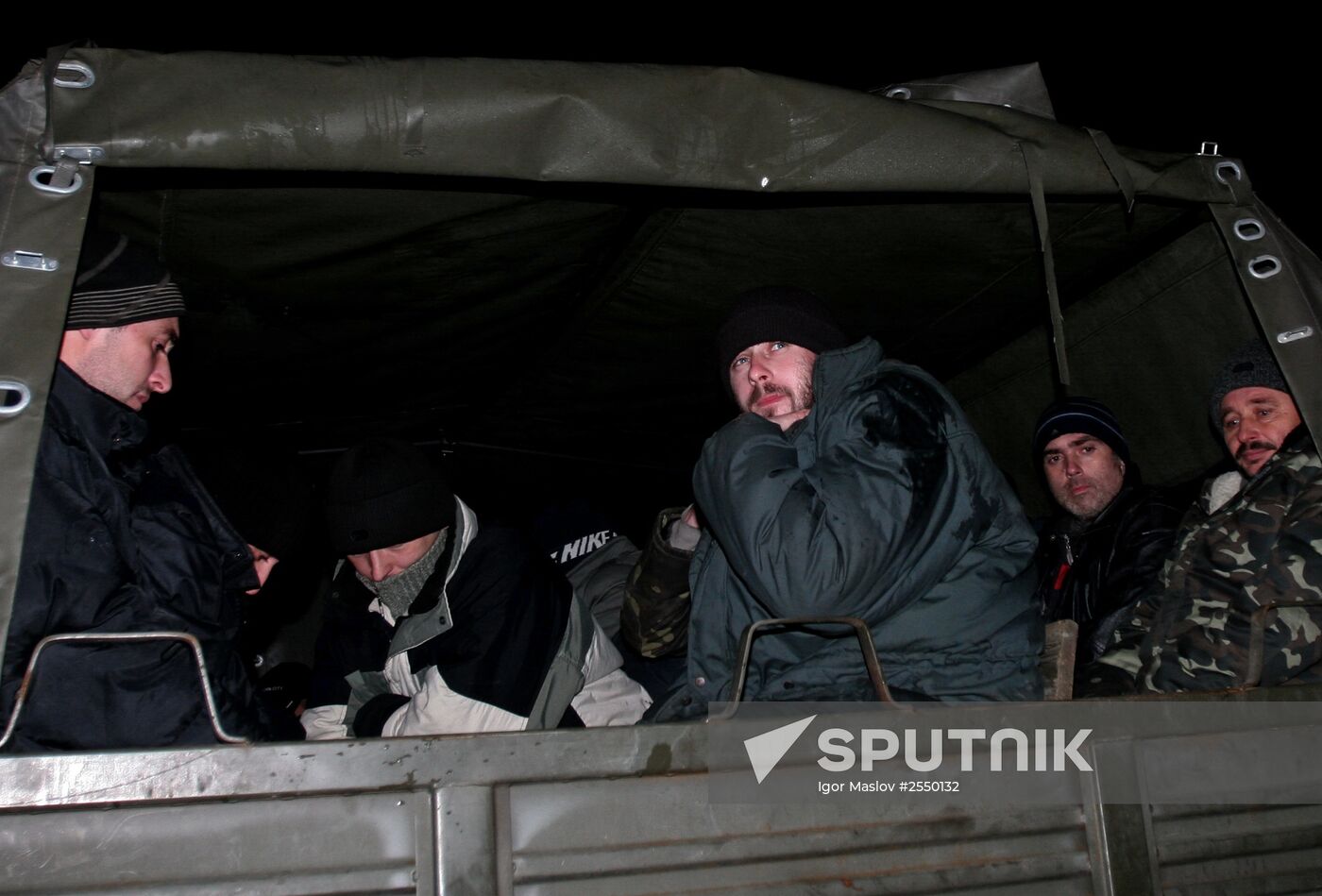 Prisoner exchange between people's militia and special forces in Donetsk suburb