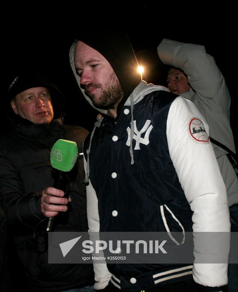 Prisoner exchange between people's militia and special forces in Donetsk suburb