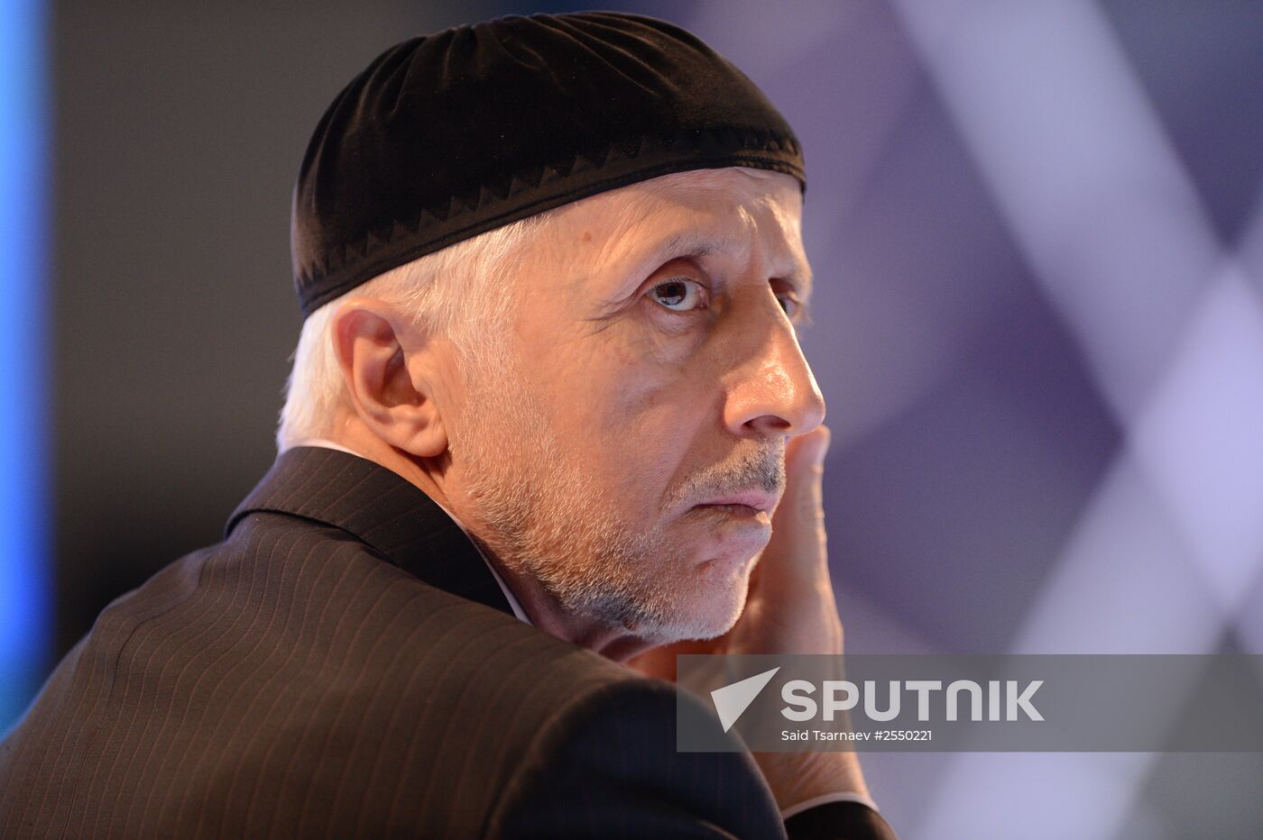 Ramzan Kadyrov holds press conference