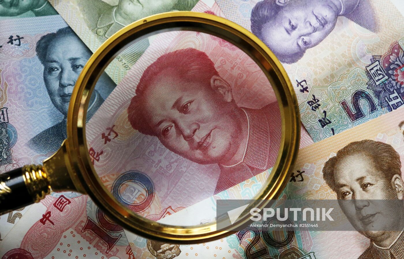 Rubles and yuans