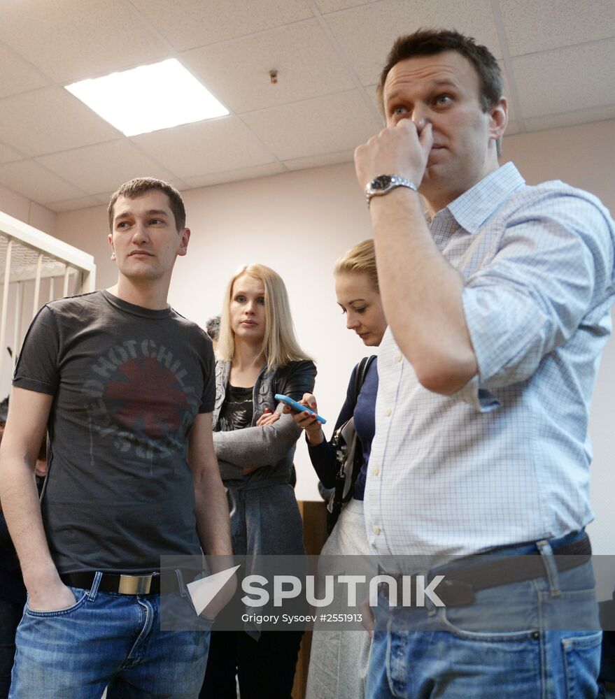 Navalny brothers sentenced at Zamoskvoretsky Court