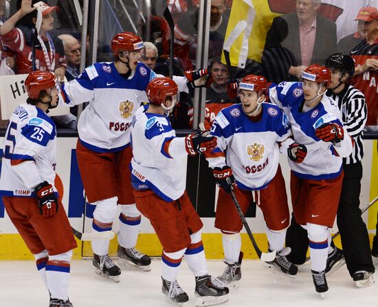 Ice Hockey World Junior Championships. Canada vs. Russia