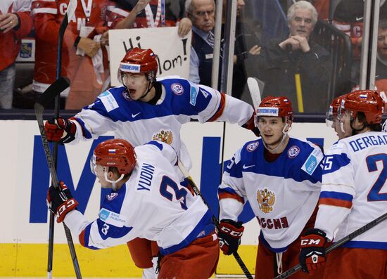 Ice Hockey World Junior Championships. Canada vs. Russia