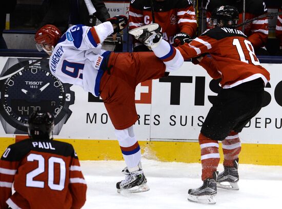 Ice Hockey World Junior Championships. Canada vs. Russia