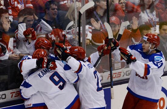 Ice Hockey World Junior Championships. Canada vs. Russia