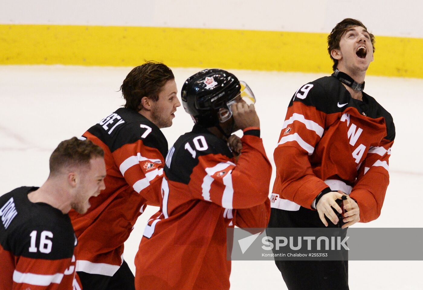 Ice Hockey World Junior Championships. Canada vs. Russia