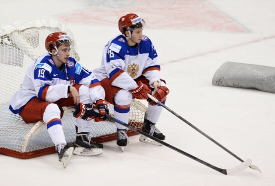 Ice Hockey World Junior Championships. Canada vs. Russia