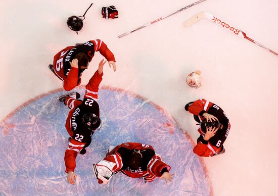 Ice Hockey World Junior Championships. Canada vs. Russia