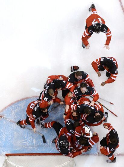 Ice Hockey World Junior Championships. Canada vs. Russia