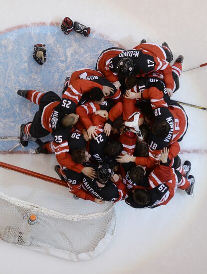 Ice Hockey World Junior Championships. Canada vs. Russia