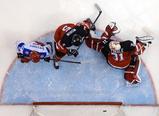 Ice Hockey World Junior Championships. Canada vs. Russia