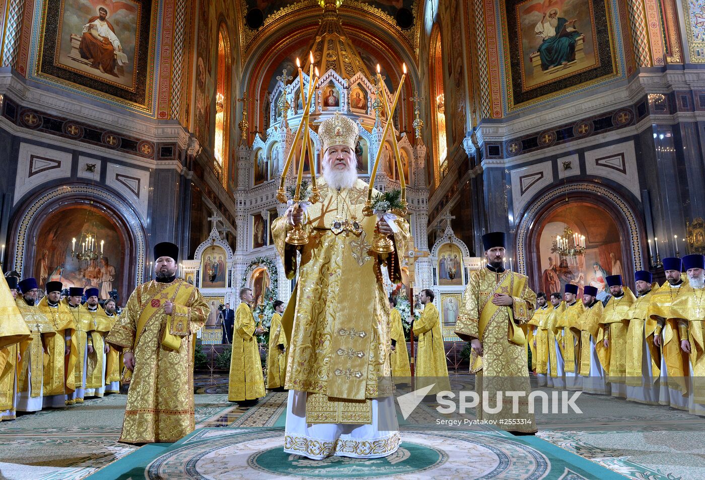 Christmas Eve service at the Cathedral of Christ the Savior
