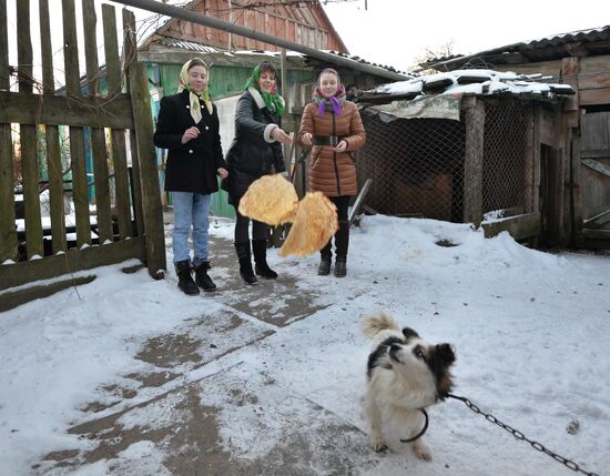 Celebrating Christmas in Belarusian villages