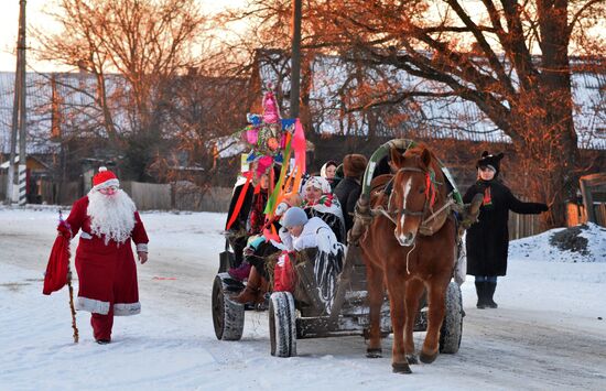 Celebrating Christmas in Belarusian villages