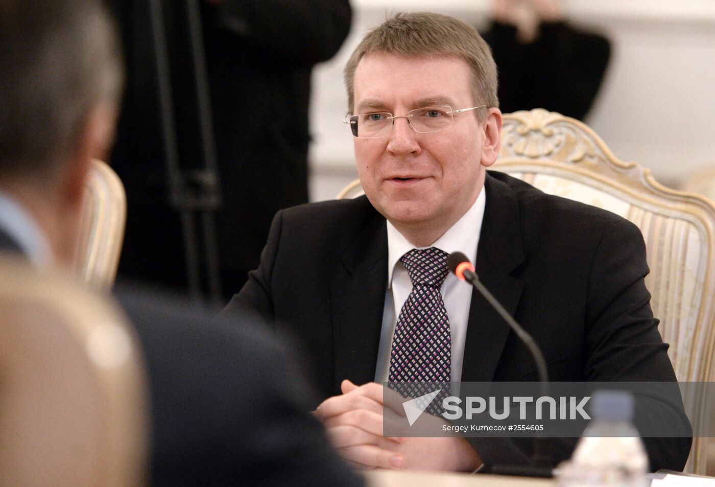 Russian Foreign Minister Sergei Lavrov meets with his Latvian counterpart Edgars Rinkēvičs