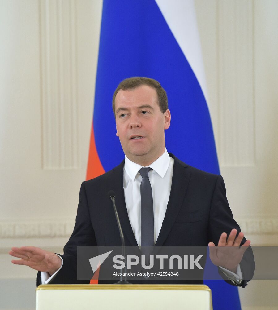 Prime Minister Dmitry Medvedev gives mass media awards for 2014