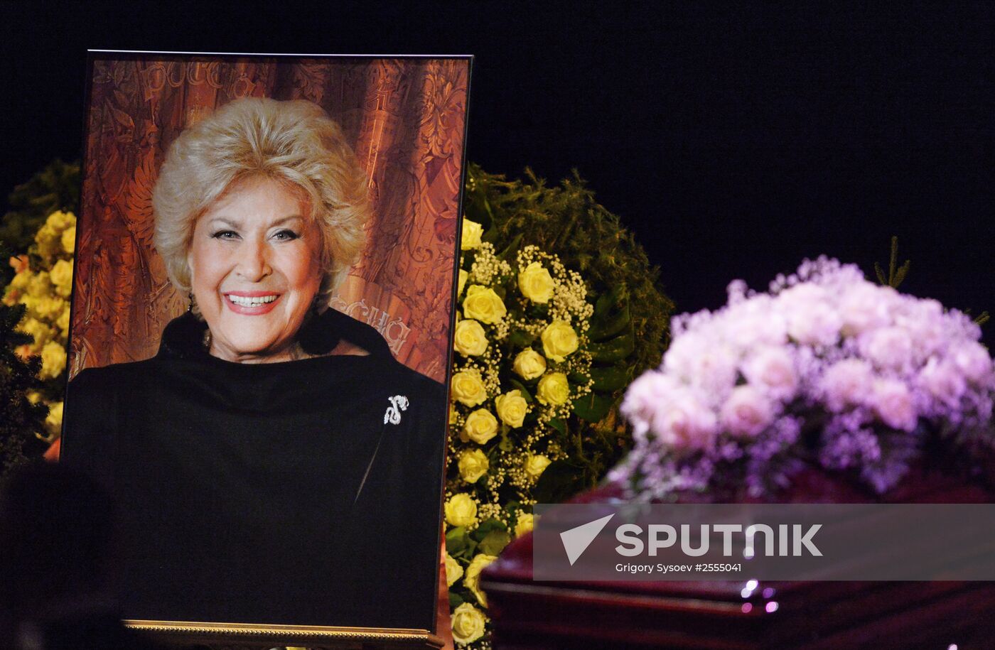 Bidding farewell to opera singer Elena Obraztsova