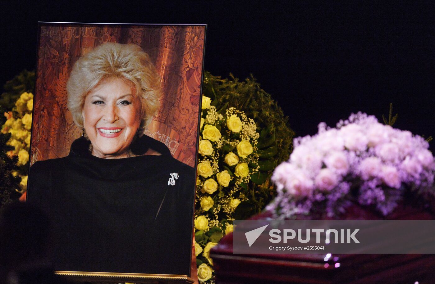 Bidding farewell to opera singer Elena Obraztsova
