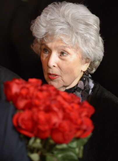 Bidding farewell to opera singer Elena Obraztsova