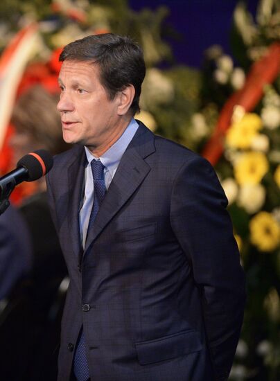 Bidding farewell to opera singer Elena Obraztsova