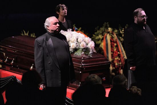 Bidding farewell to opera singer Elena Obraztsova