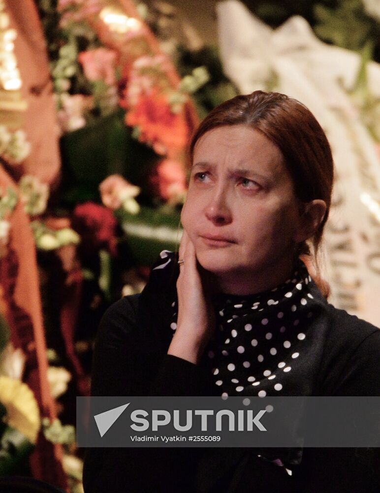 Bidding farewell to opera singer Elena Obraztsova
