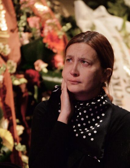 Bidding farewell to opera singer Elena Obraztsova