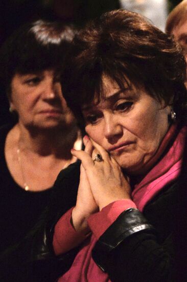 Bidding farewell to opera singer Elena Obraztsova